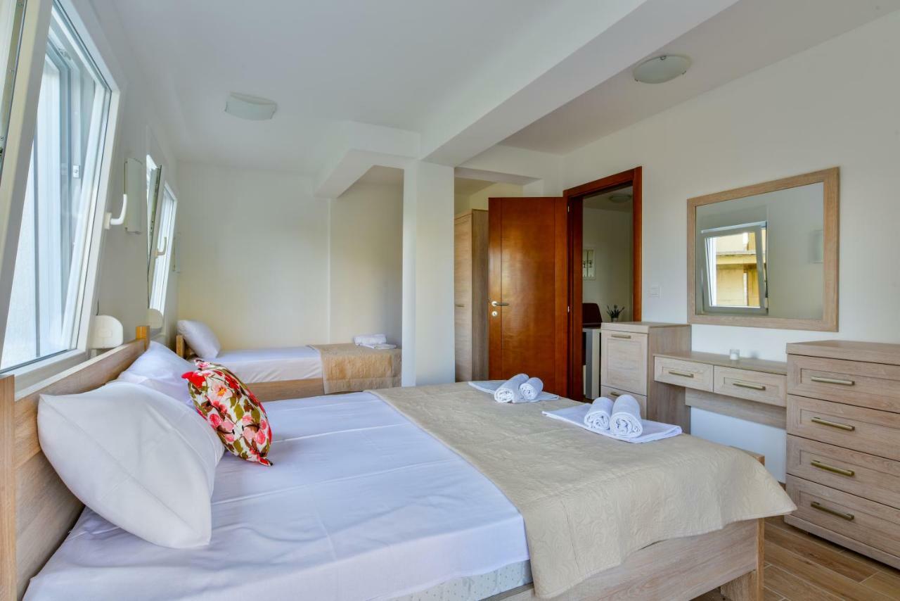 Apartmani Marina Kopitovic Petrovac Exterior photo